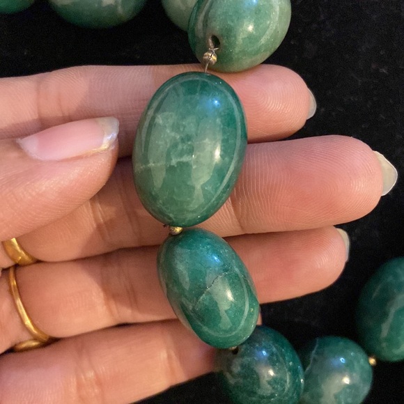 HIGH QUALITY QUARTZ  STONE NECKLACE - Picture 3 of 4